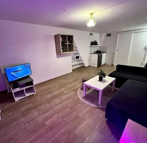 Apartment Centre Ideal